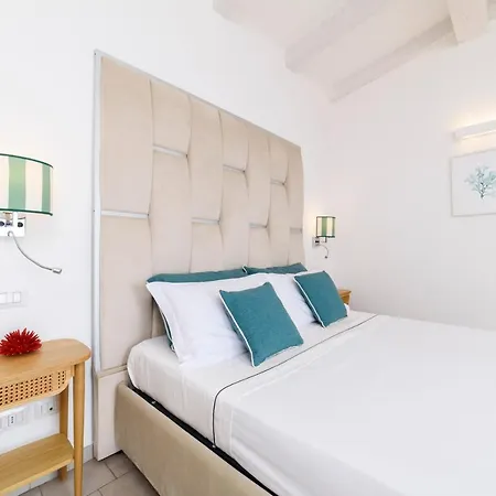 Residenza Al Pesce D'oro Bed & Breakfast Amalfi