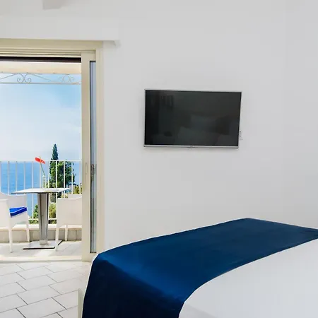 Residenza Al Pesce D'oro 2* Амальфі
