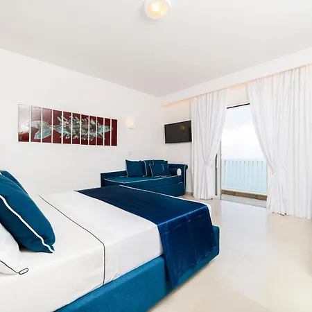 فندق مبيت وإفطار Residenza Al Pesce D'oro 2*