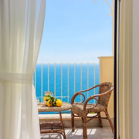 Residenza Al Pesce D'oro Couette-café 4*