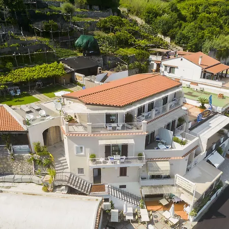 Residenza Al Pesce D'oro 4* アマルフィ