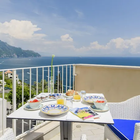 ベッド・アンド・ブレックファスト Residenza Al Pesce D'oro 4*