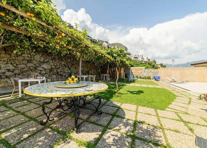 Residenza Al Pesce D'oro Oda ve Kahvaltı Amalfi