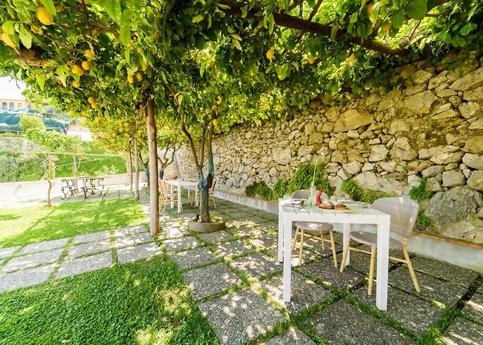 Residenza Al Pesce D'oro 4* Амальфи