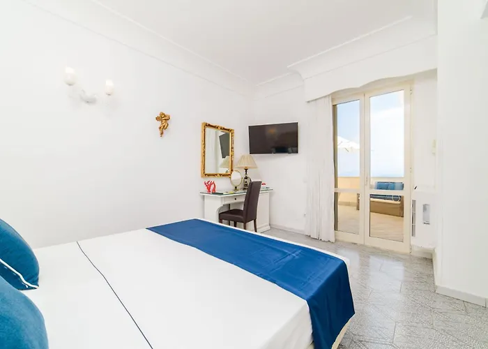 فندق مبيت وإفطار Residenza Al Pesce D'oro أمالفي