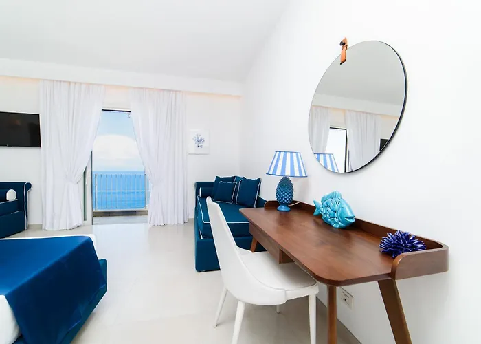 Residenza Al Pesce D'oro 4* أمالفي